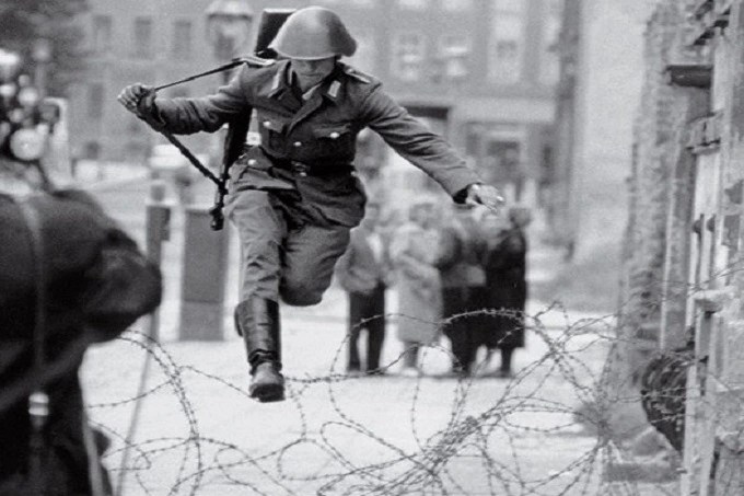 Berlin Wall: Secrets and what is still hidden about the main symbol of the Cold War